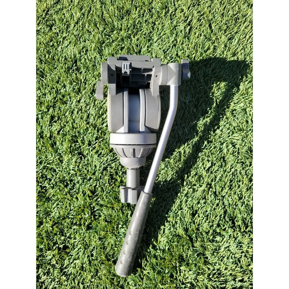 Matthews Studio Equipment M25 Tripod Head Good Working Condition Photography